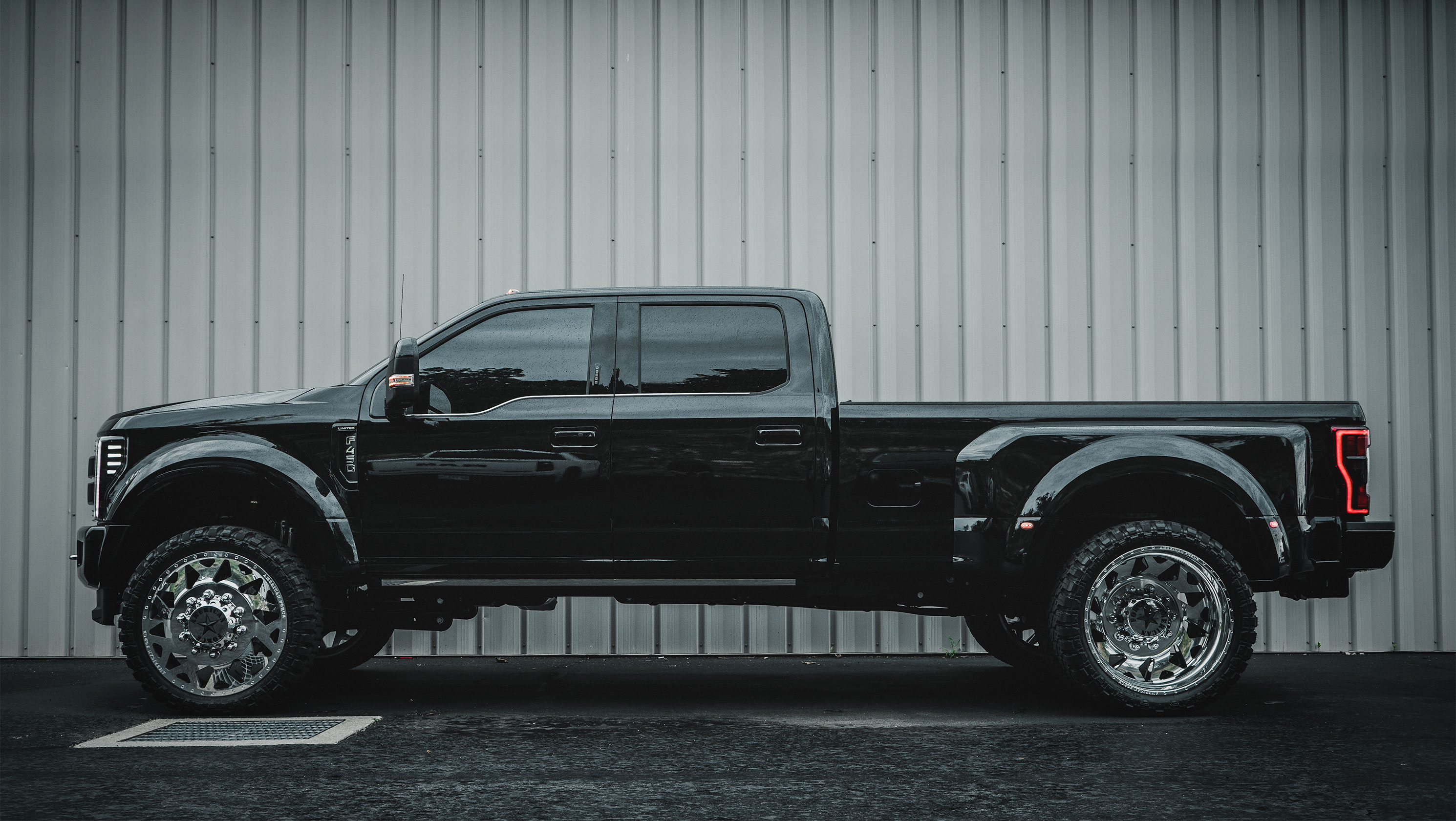 APG Customs lifted truck build