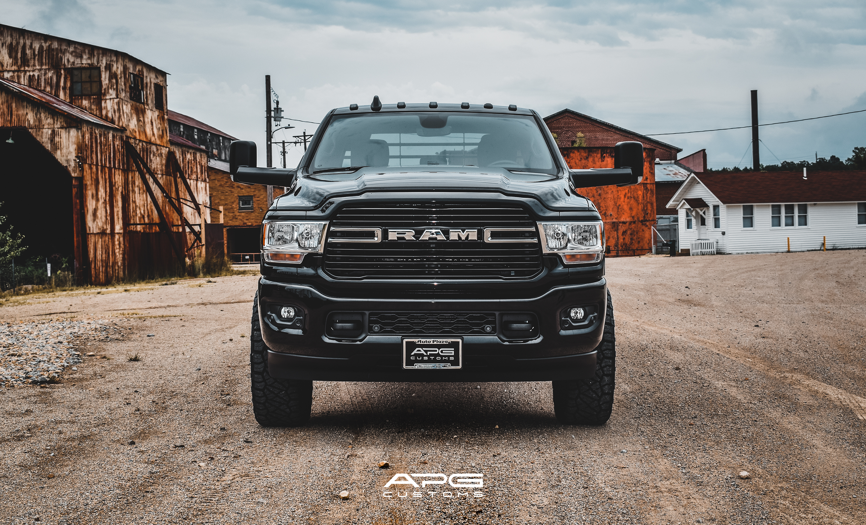 Custom Ram 3500 flatbed build from APG Customs